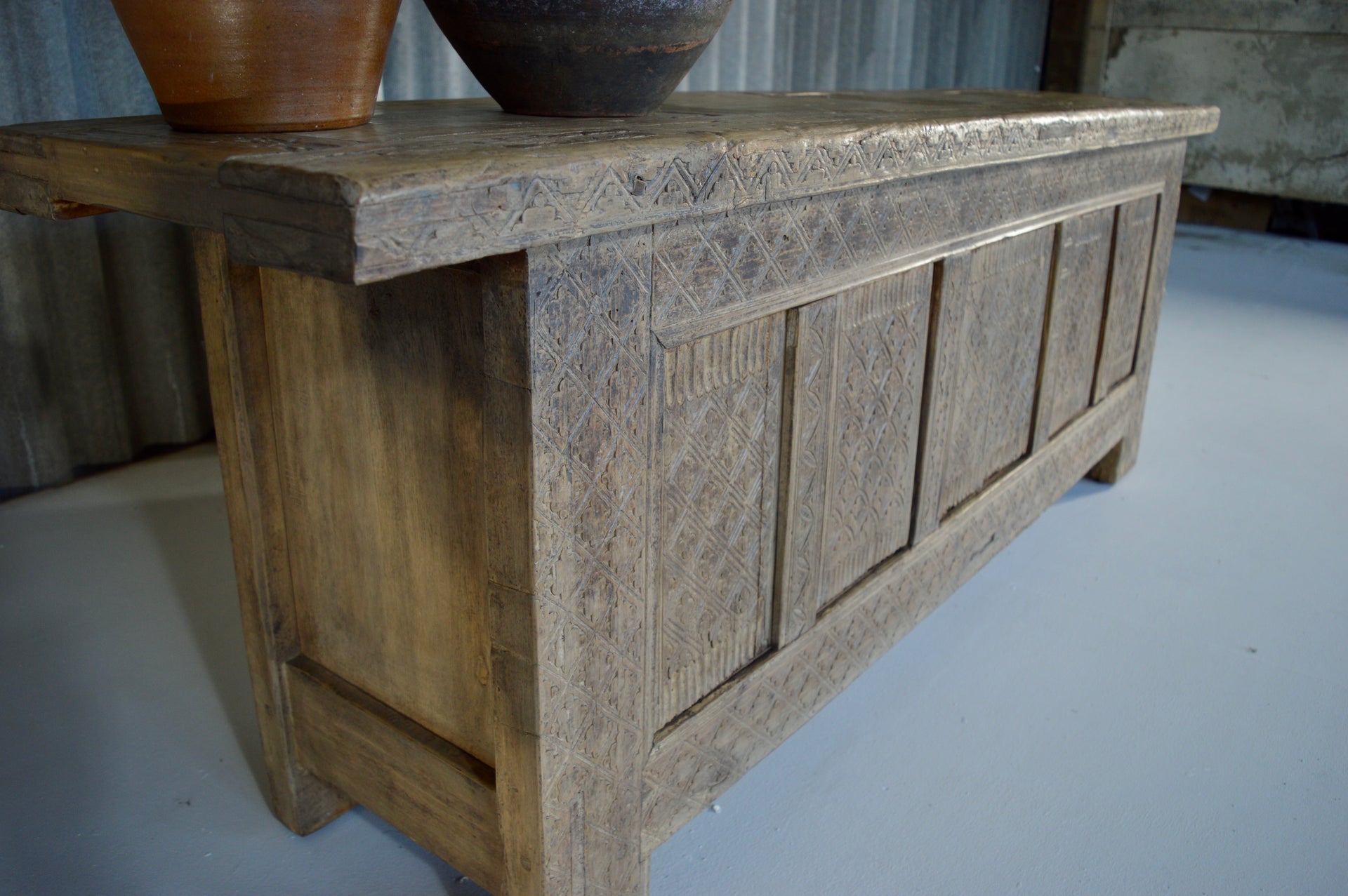 Reclaimed Elm Unit 193 cm